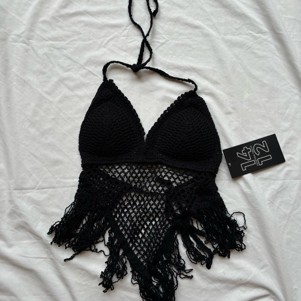 new with tags macy’s festival bohemian black crochet knit open back top